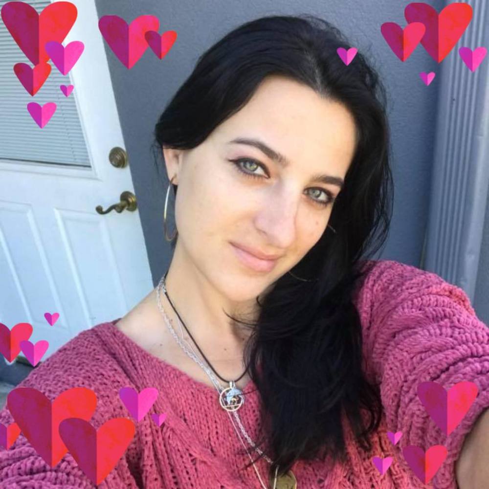Meet your Posher, Lidia
